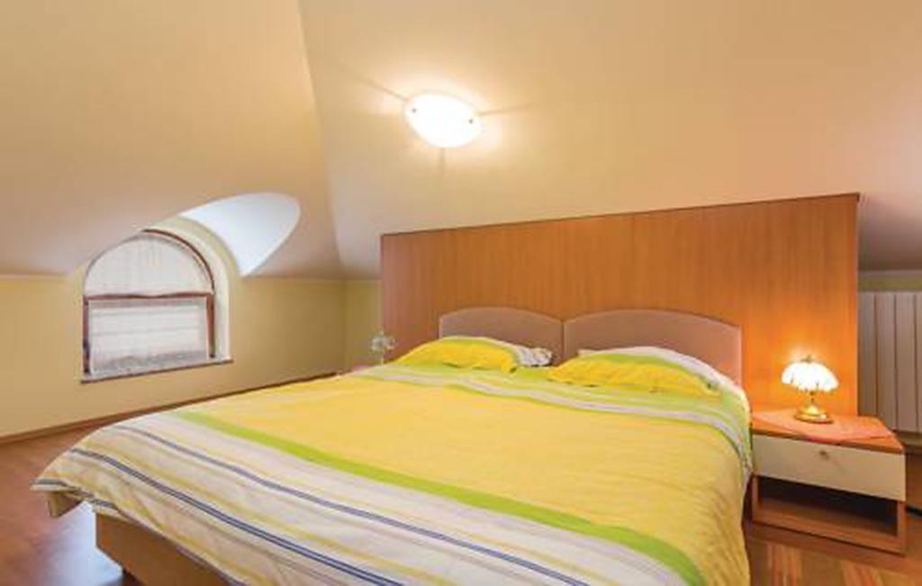 Apartments Villa Teuta Umag Eksteriør billede