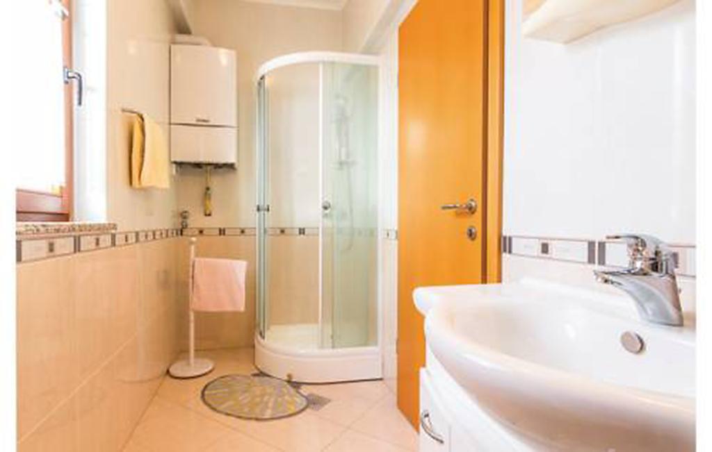 Apartments Villa Teuta Umag Eksteriør billede