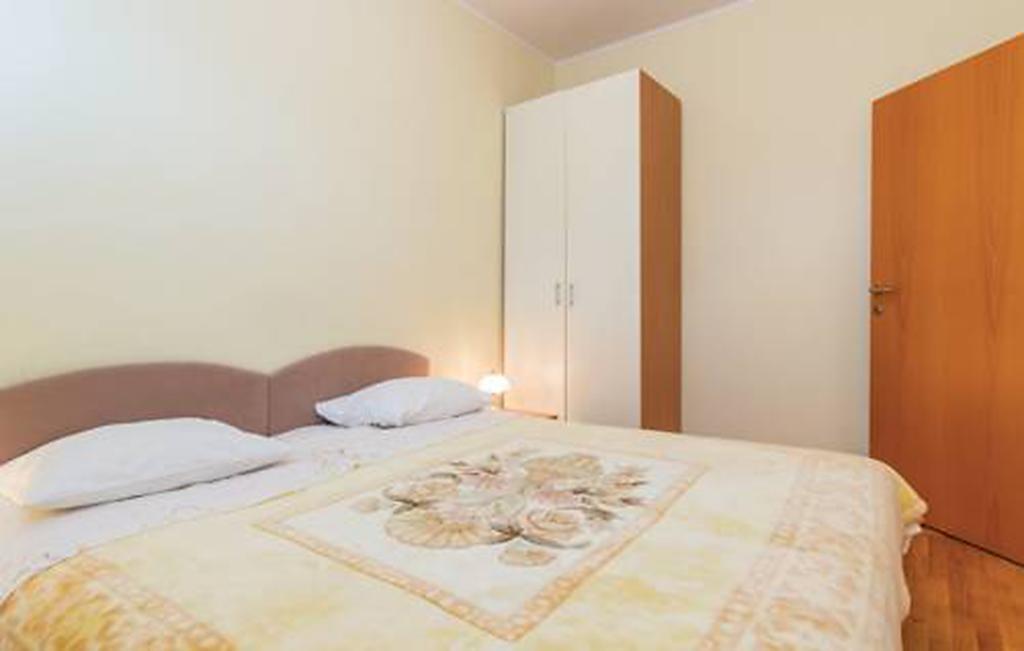 Apartments Villa Teuta Umag Eksteriør billede